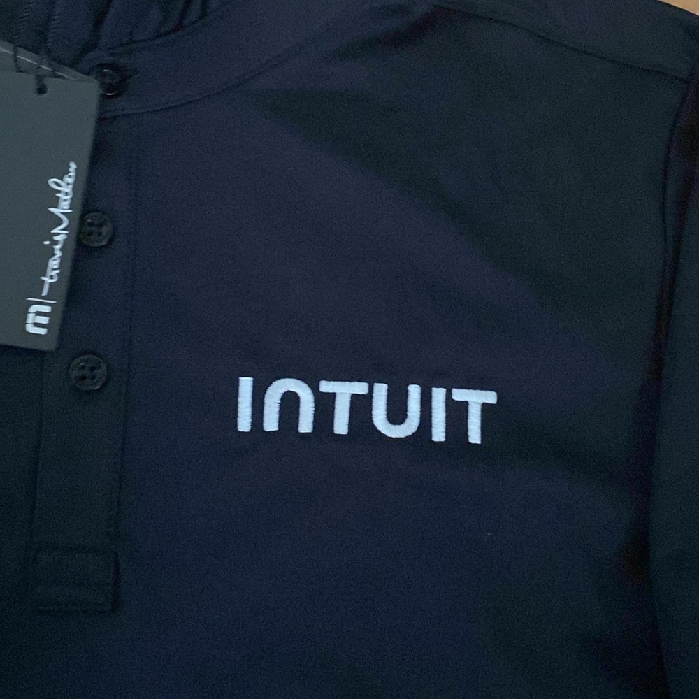 NWT Travis Mathew Oceanside Polo Shirt Mens M Black Intuit Logo Golf - Picture 5 of 13